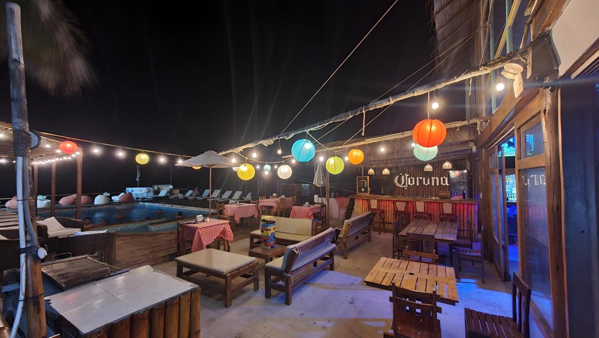 The Point Mancora Beach מראה חיצוני תמונה